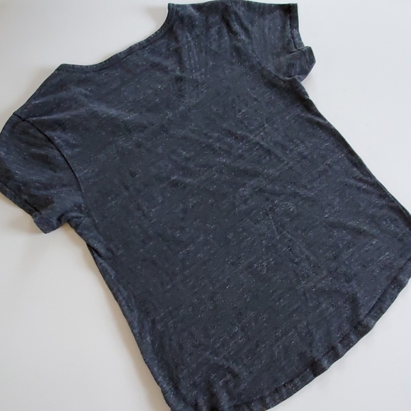 Friday apparel graphic tee size medium - Picture 7 of 7